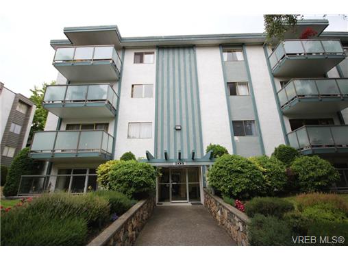 Main Photo: 203 305 Michigan Street in VICTORIA: Vi James Bay Condo Apartment for sale (Victoria) : MLS® # 368448