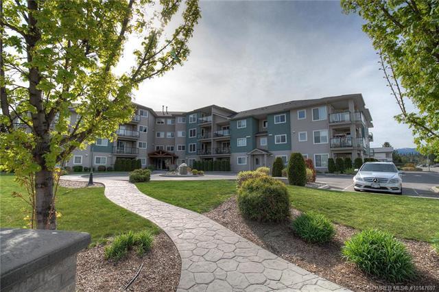 Main Photo: #302 135 Ziprick Road, in Kelowna: Rutland South House for sale : MLS®# 10147697