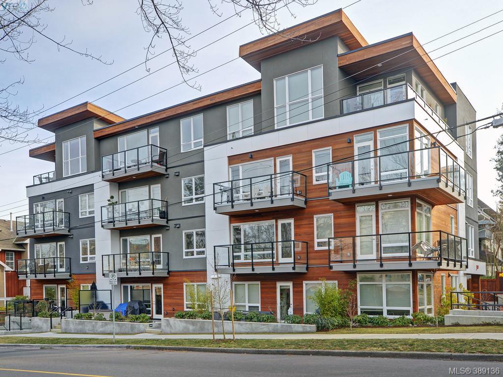 Main Photo: 102 300 Michigan Street in VICTORIA: Vi James Bay Condo Apartment for sale (Victoria) : MLS®# 389136