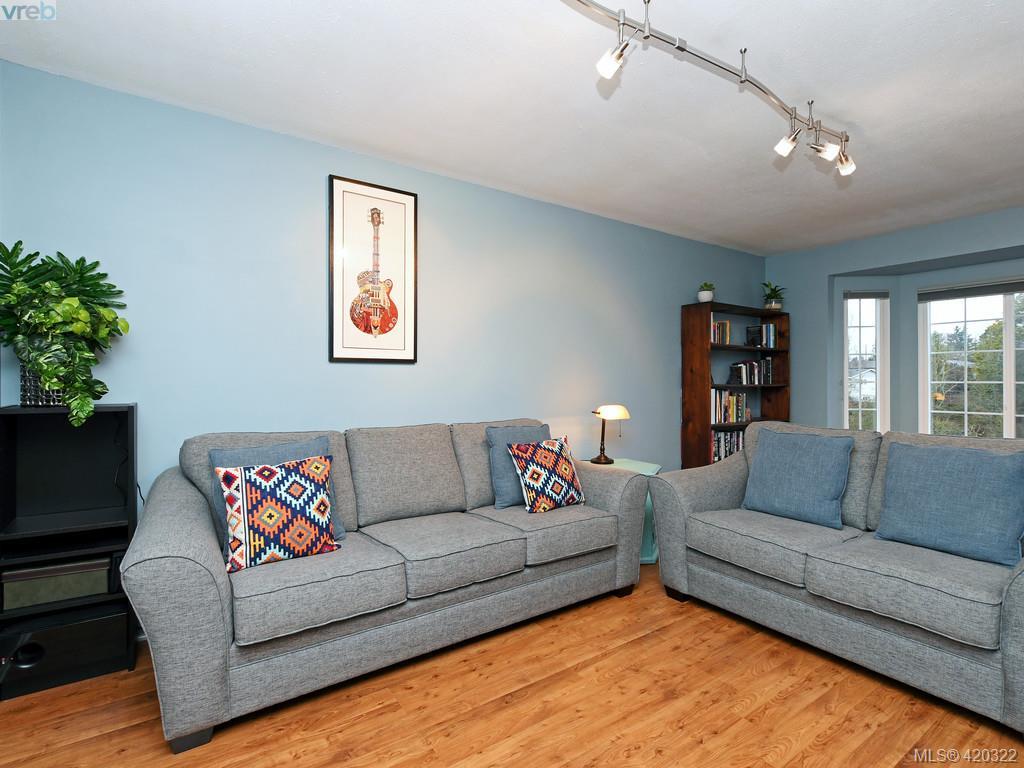 FEATURED LISTING: 3343 Hawkes Blvd VICTORIA