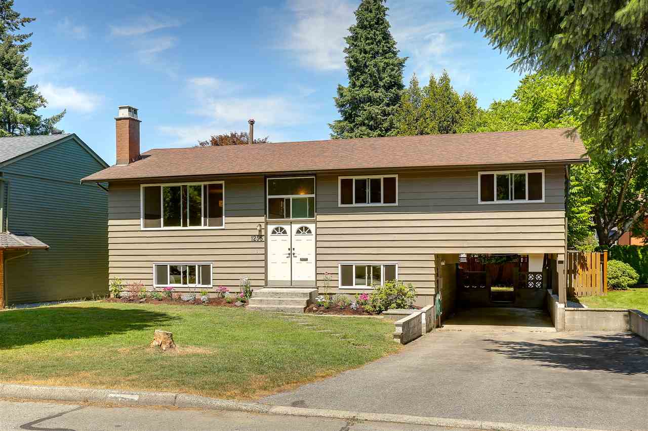 Main Photo: 1255 ELLIS DRIVE in Port Coquitlam: Birchland Manor House for sale : MLS®# R2189335