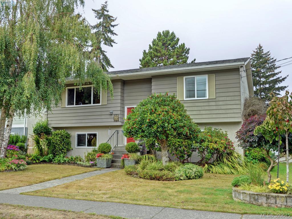 FEATURED LISTING: 10194 Third St SIDNEY
