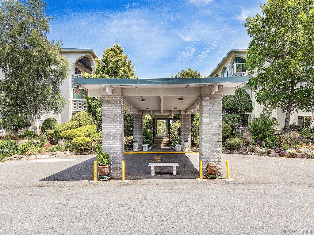 Main Photo: 308 2050 White Birch Road in SIDNEY: Si Sidney North-East Condo Apartment for sale (Sidney) : MLS®# 399904
