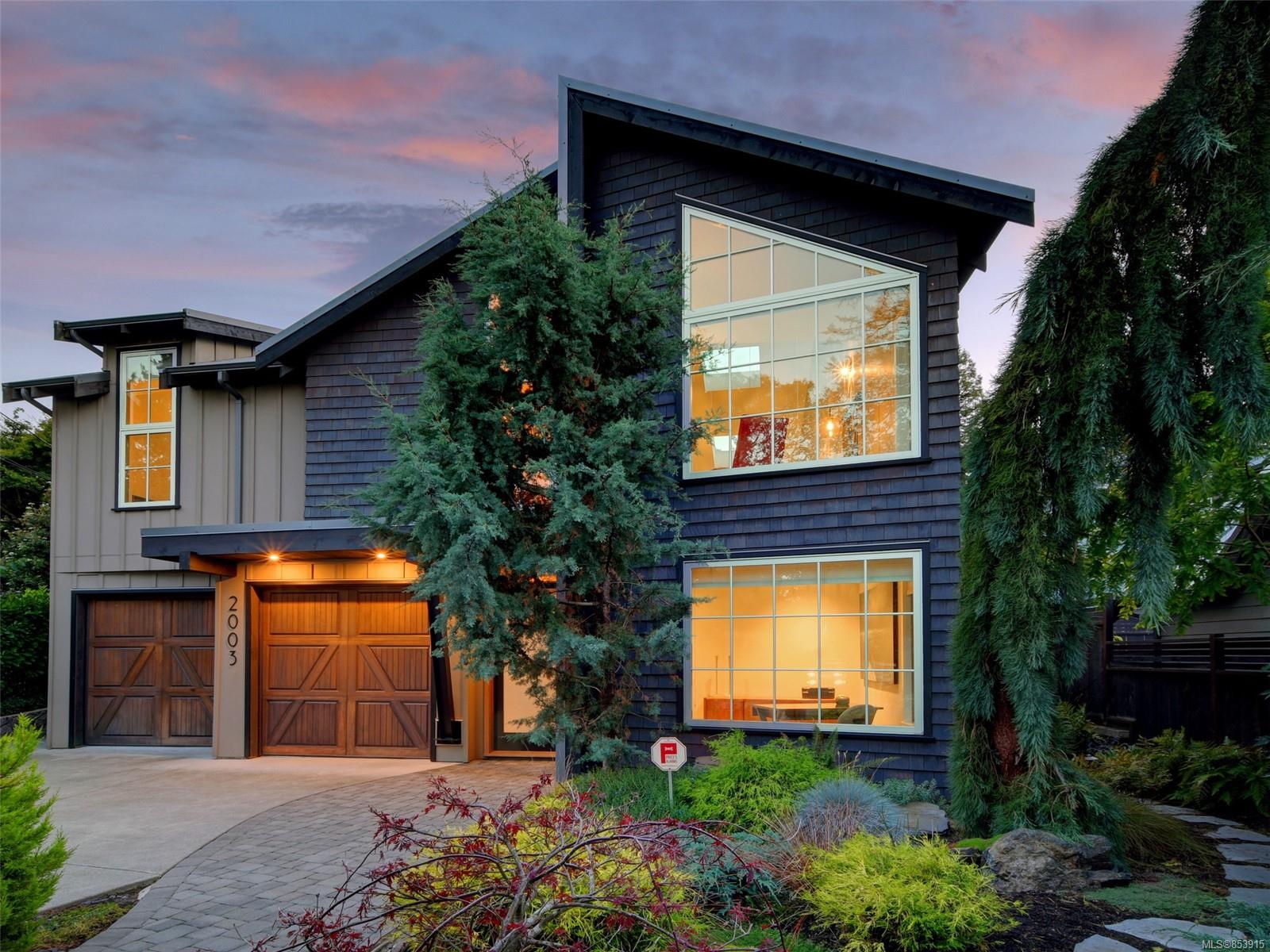 FEATURED LISTING: 2003 Runnymede Ave