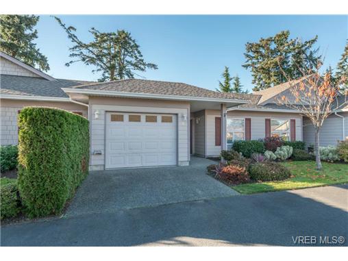 Main Photo: 8 7980 East Saanich Road in SAANICHTON: CS Saanichton Townhouse for sale (Central Saanich) : MLS®# 344342