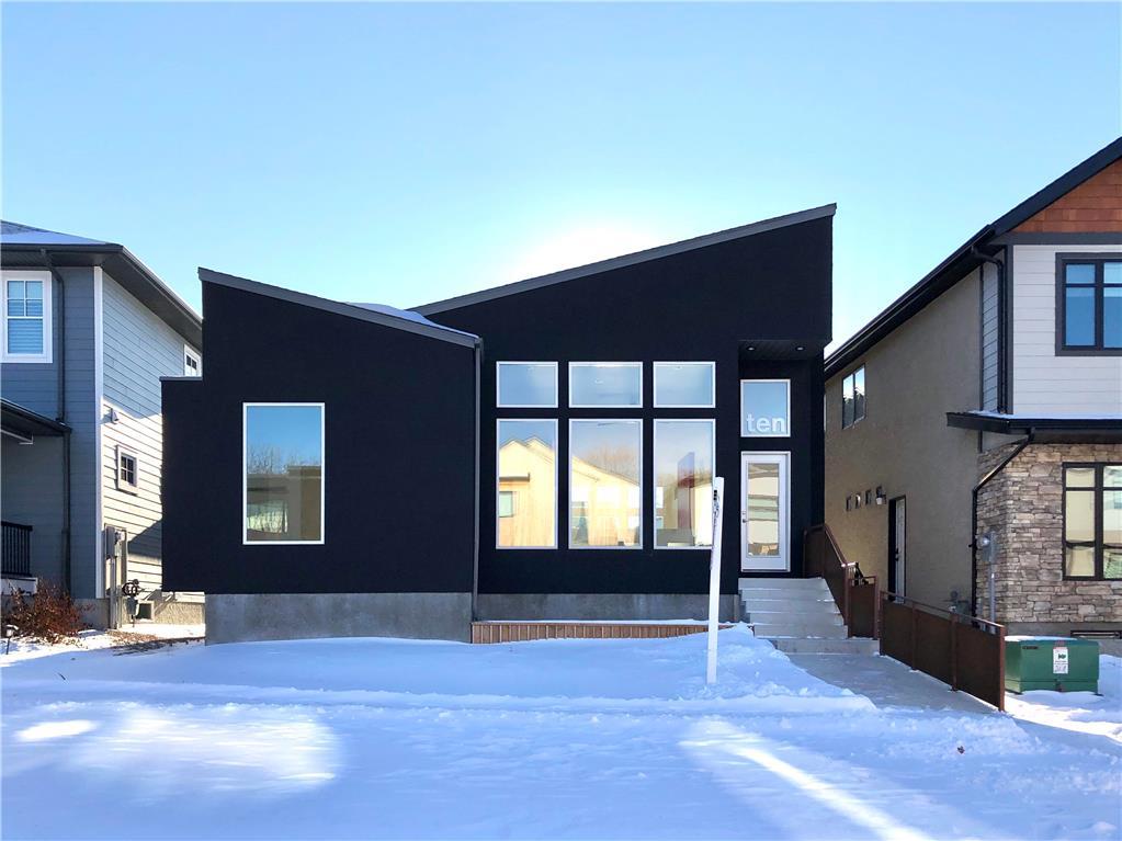 FEATURED LISTING: 10 Greenlawn Street Winnipeg