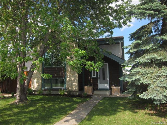 FEATURED LISTING: 105 Aldgate Road Winnipeg