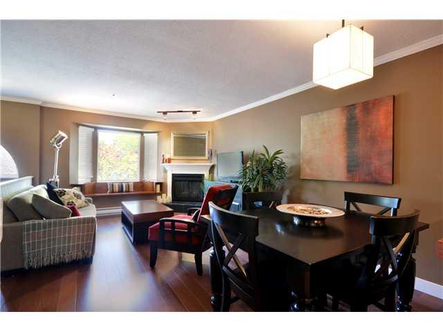 Main Photo: 2306 VINE ST in Vancouver: Kitsilano Townhouse for sale (Vancouver West) : MLS®# V960791