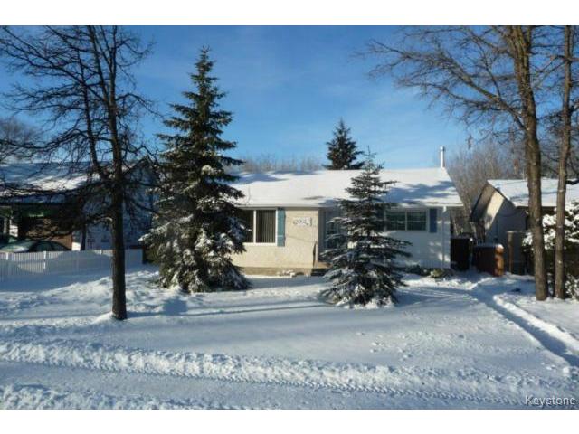 Main Photo: 350 Laxdal Road in WINNIPEG: Charleswood Residential for sale (South Winnipeg) : MLS®# 1500255