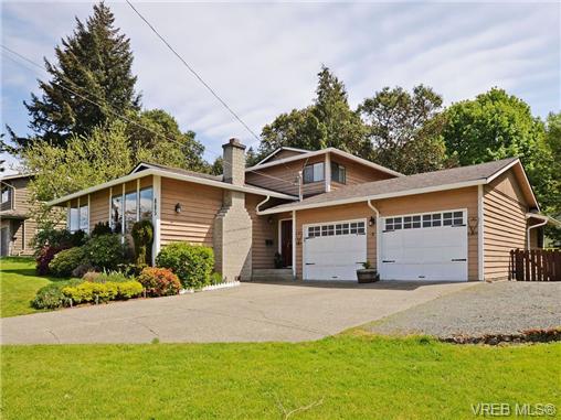 Main Photo: 885 Afriston Place in VICTORIA: Co Triangle Single Family Detached for sale (Colwood) : MLS(r) # 350033
