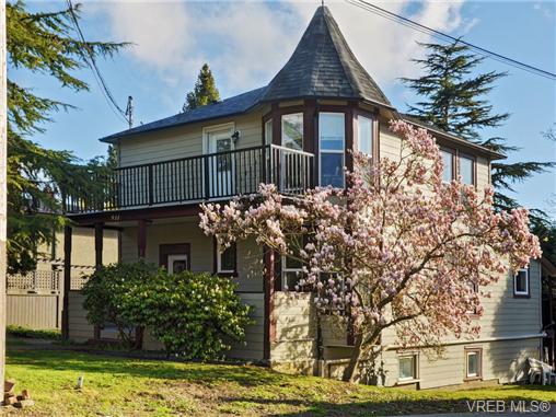 Main Photo: 911 Richmond Avenue in VICTORIA: Vi Fairfield East Single Family Detached for sale (Victoria) : MLS®# 362037