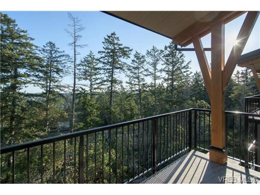 Main Photo: 201 290 Wilfert Road in VICTORIA: VR Six Mile Condo Apartment for sale (View Royal) : MLS(r) # 363659