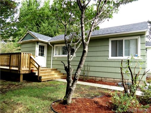 Main Photo: 1075 Marigold Road in VICTORIA: SW Marigold Single Family Detached for sale (Saanich West) : MLS®# 330452