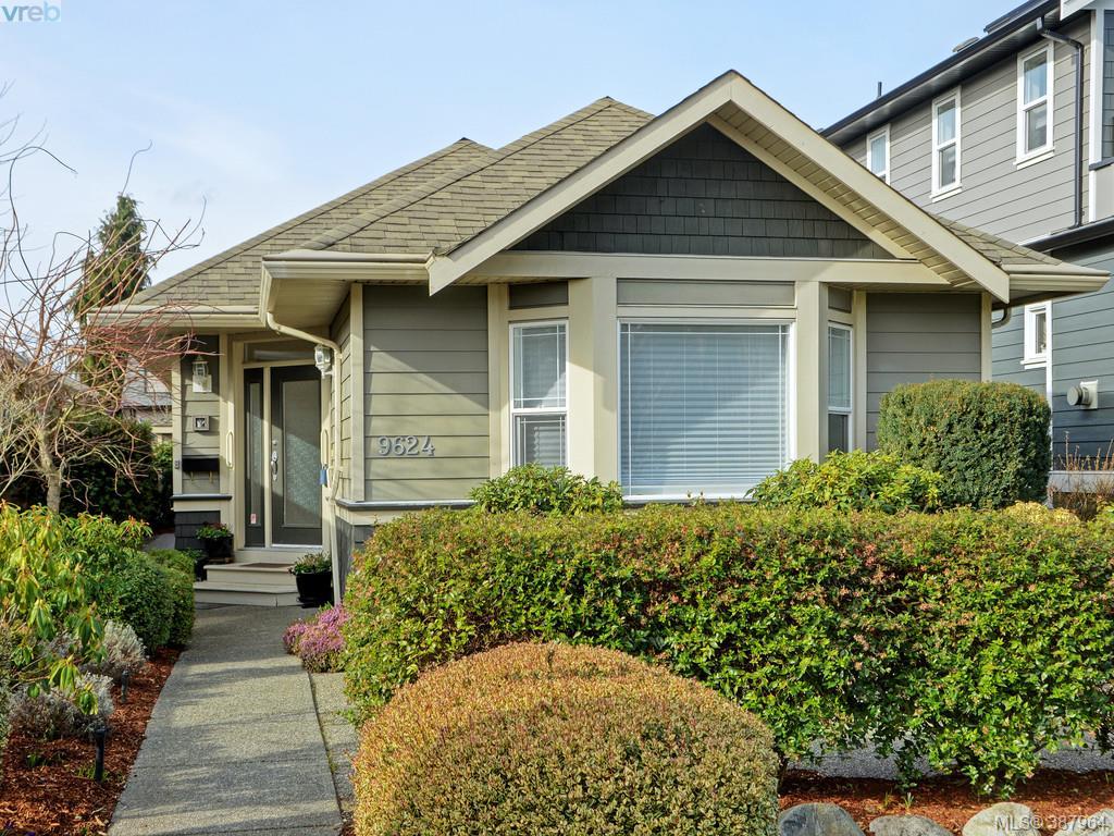 FEATURED LISTING: 9624 Sixth St SIDNEY
