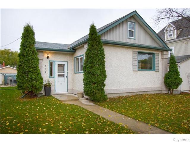 FEATURED LISTING: 381 Kingsbury Avenue Winnipeg