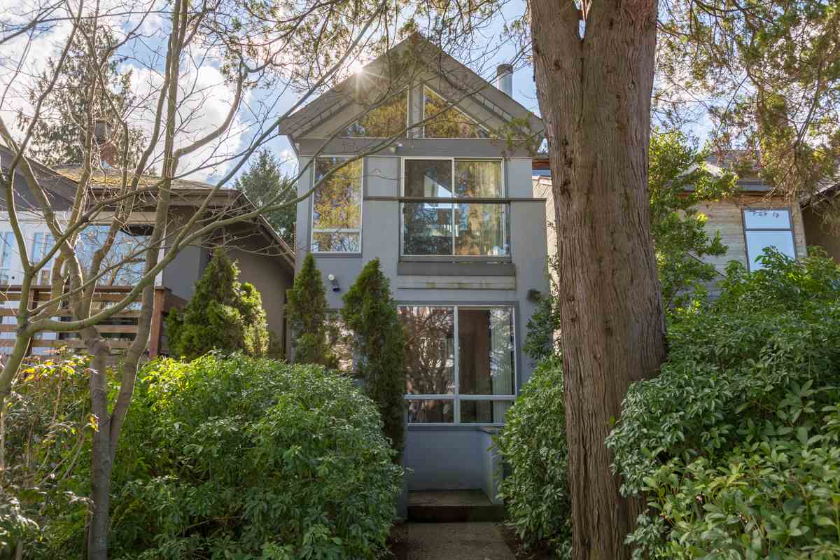 FEATURED LISTING: 3636 15TH Avenue West Vancouver