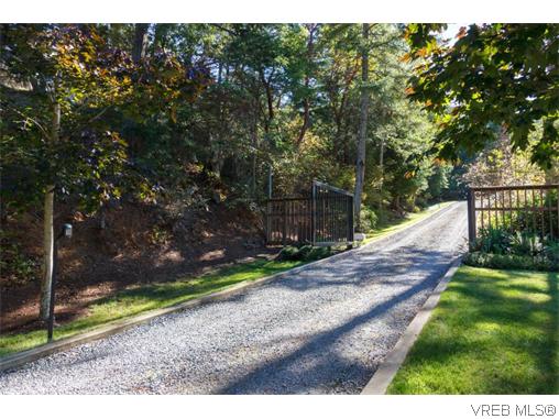 Main Photo: 3920 HiMount Drive in VICTORIA: Me Metchosin Single Family Detached for sale (Metchosin) : MLS(r) # 370118