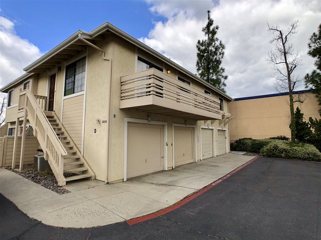 FEATURED LISTING: D 8855 Tamberly Way Santee