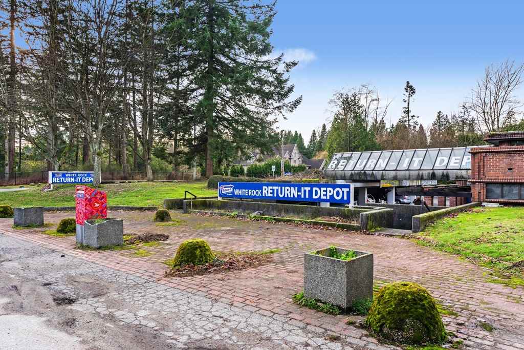 FEATURED LISTING: 3221 140 Street Surrey