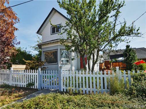 FEATURED LISTING: 736 Powderly Ave VICTORIA