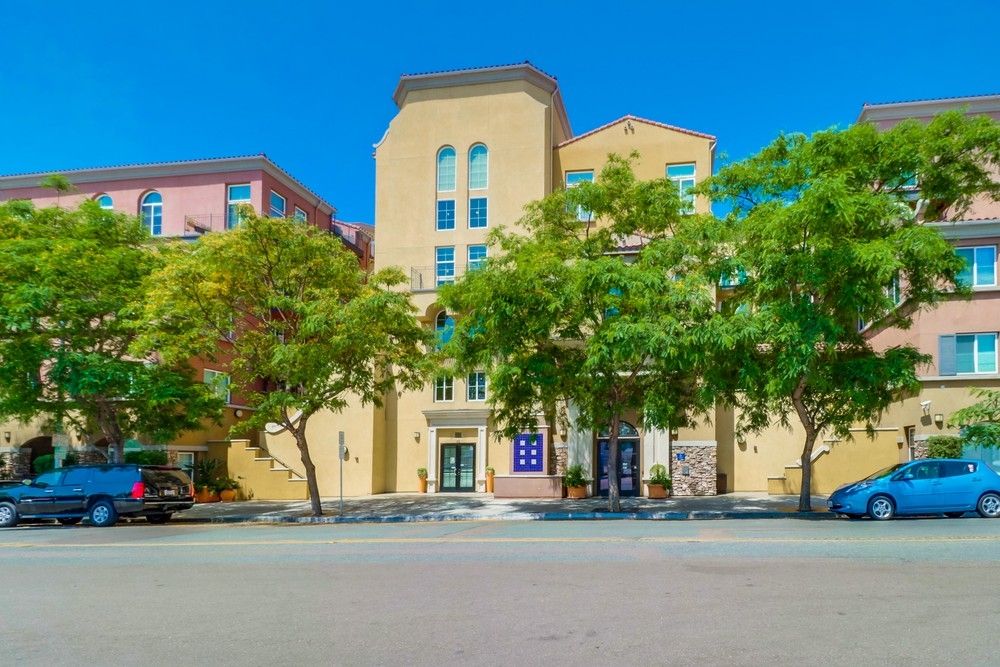 Main Photo: NORTH PARK Condo for sale : 1 bedrooms : 3950 OHIO ST #418 in San Diego