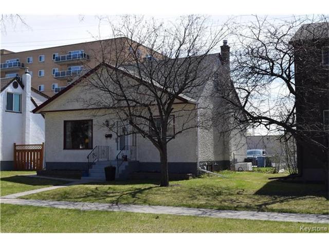 Main Photo: 1208 Lorette Avenue in Winnipeg: Residential for sale (1Bw) : MLS®# 1710754