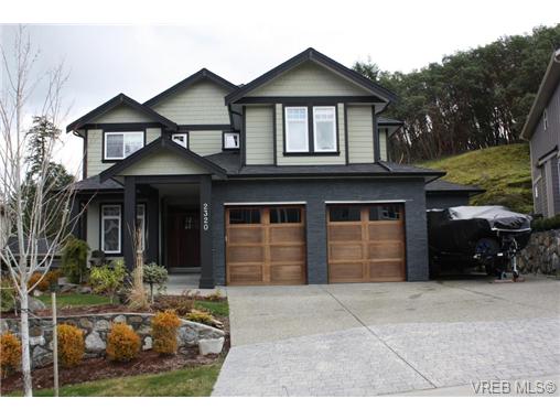 Main Photo: 2320 Nicklaus Drive in VICTORIA: La Bear Mountain Single Family Detached for sale (Langford) : MLS®# 361911