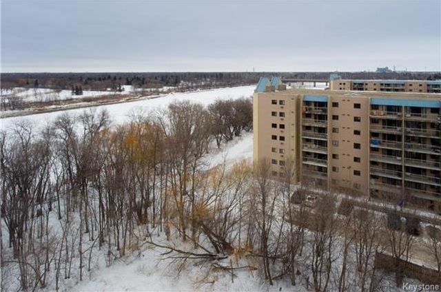 Main Photo: 1514 70 Plaza Drive in Winnipeg: Fort Garry Condominium for sale (1J) : MLS®# 1801467