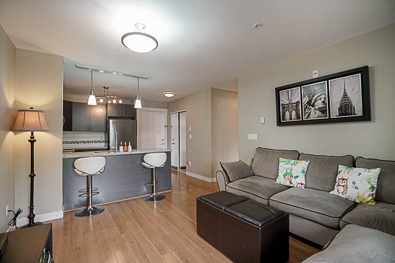 Main Photo: 210 7738 EDMONDS STREET in Burnaby: East Burnaby Condo for sale (Burnaby East) : MLS®# R2192998