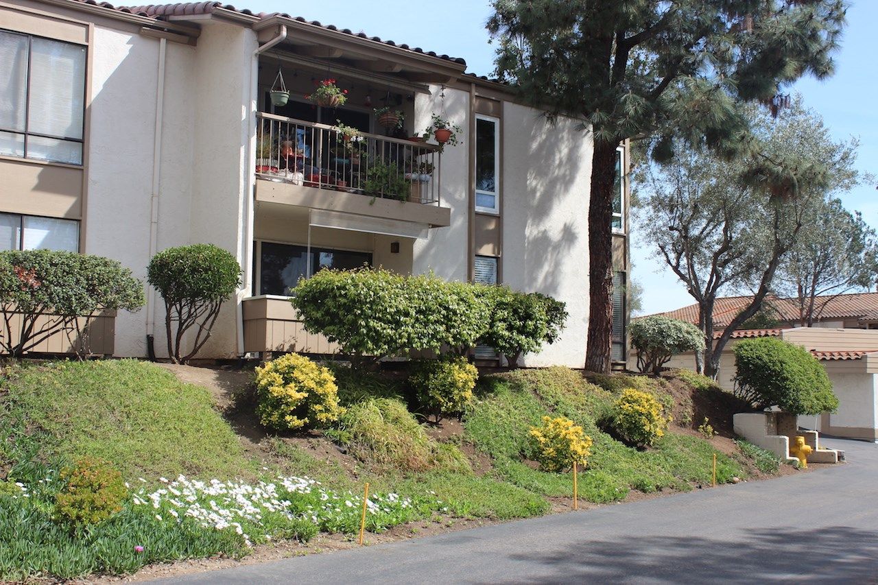 FEATURED LISTING: 130 12515 Oaks North Dr San Diego