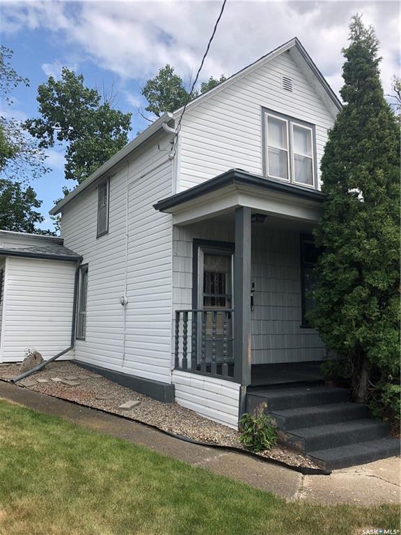 FEATURED LISTING: 135 6th Avenue Northeast Swift Current