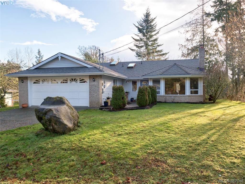 Main Photo: 11035 Larkspur Lane in NORTH SAANICH: NS Swartz Bay Single Family Detached for sale (North Saanich) : MLS®# 387048
