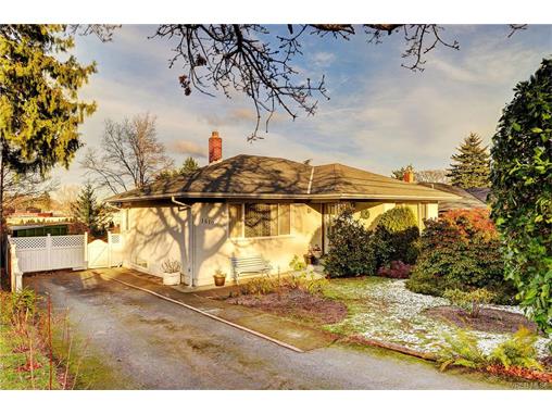 Main Photo: 1510 Derby Road in VICTORIA: SE Cedar Hill Single Family Detached for sale (Saanich East) : MLS®# 372752