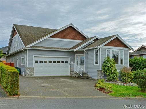 Main Photo: 4155 Roy Place in VICTORIA: SW Northridge Single Family Detached for sale (Saanich West) : MLS®# 371824