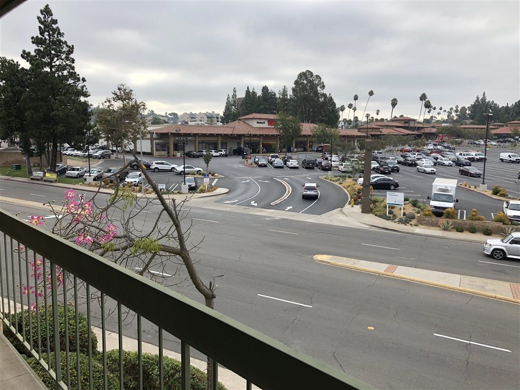 FEATURED LISTING: 202 8000 University Ave La Mesa