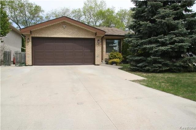 Main Photo: 307 Rutledge Crescent in Winnipeg: Harbour View South Residential for sale (3J) : MLS®# 1721920