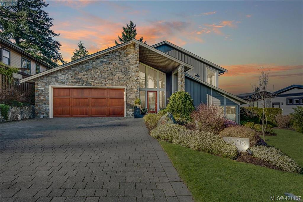 FEATURED LISTING: 6898 Mckenna Court BRENTWOOD BAY