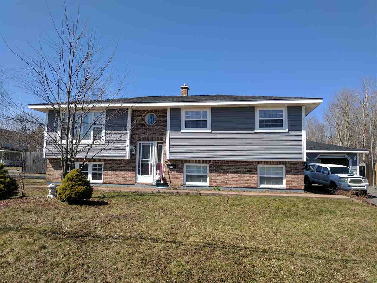 FEATURED LISTING: 44 ST BERNARD Street Stellarton