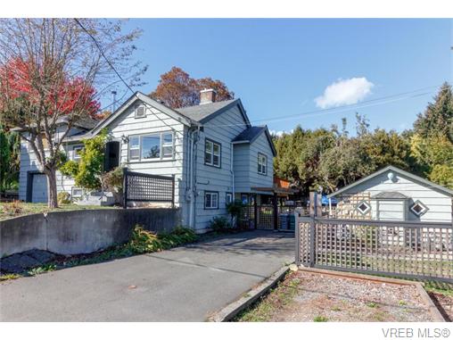 Main Photo: 230 Stormont Road in VICTORIA: VR View Royal Single Family Detached for sale (View Royal) : MLS®# 370912