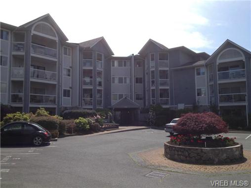 FEATURED LISTING: 205 3206 Alder Street VICTORIA