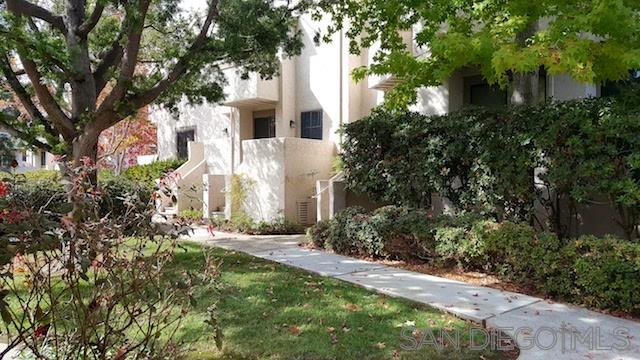 FEATURED LISTING: 39 - 8462 Via Sonoma La Jolla