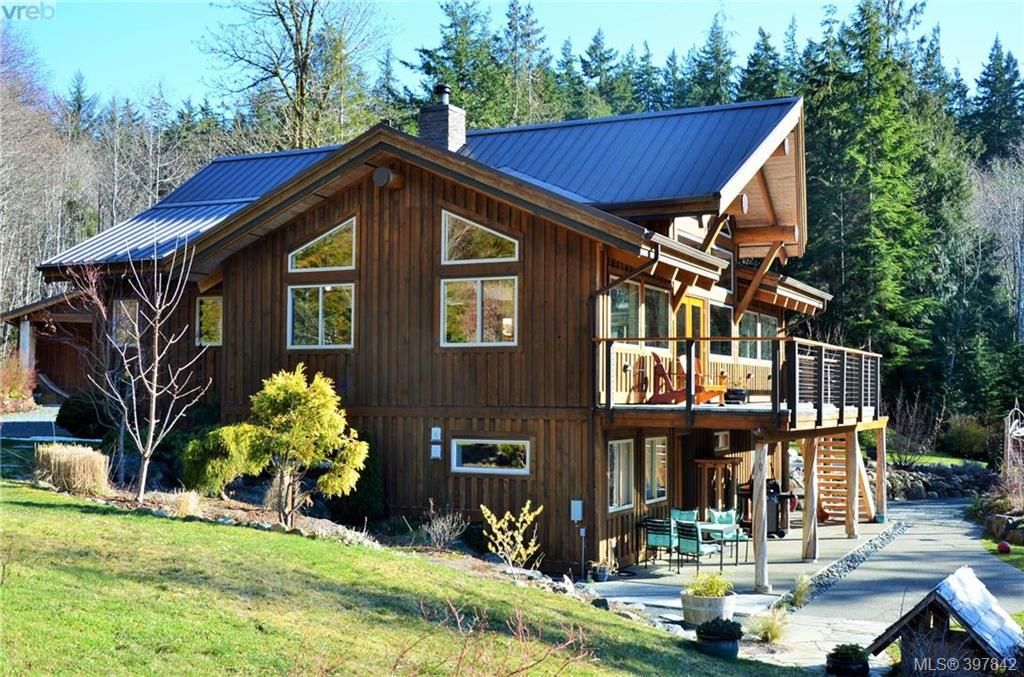 FEATURED LISTING: 10003 West Coast Road SHIRLEY