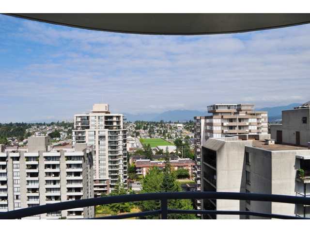 Main Photo: # 1702 739 PRINCESS ST in New Westminster: Uptown NW Condo for sale in "BERKLEY PLACE" : MLS®# V967461