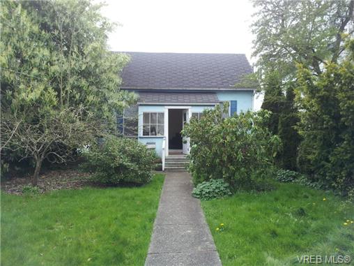 FEATURED LISTING: 131 Ladysmith St VICTORIA