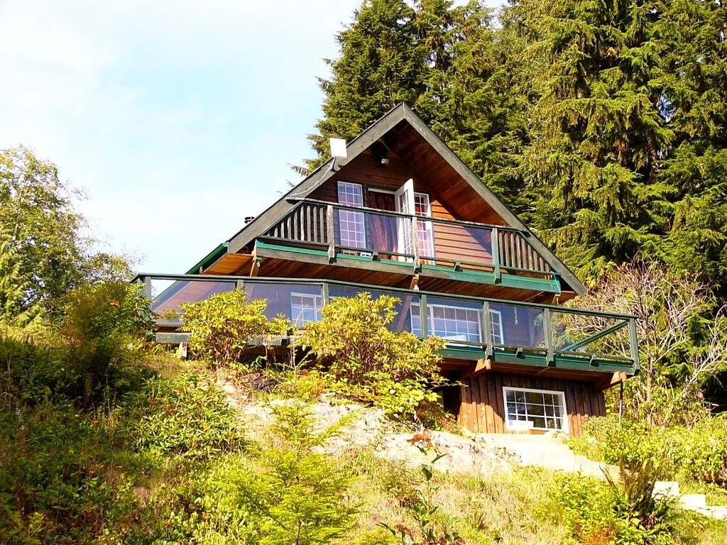 FEATURED LISTING: 285 Cape Beale Trail Bamfield