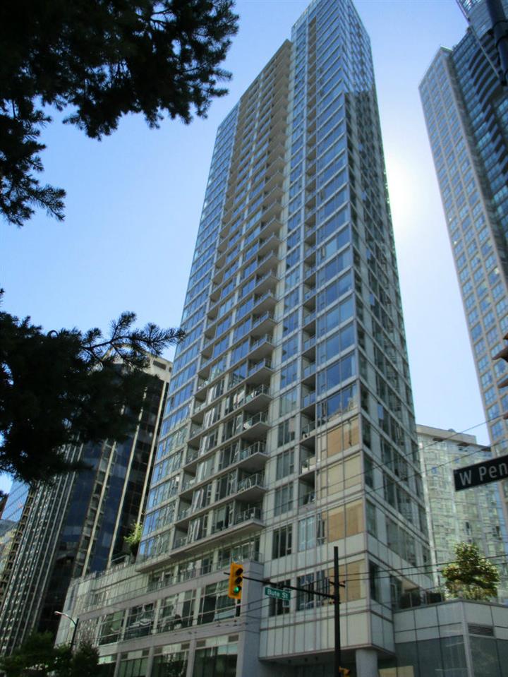 FEATURED LISTING: 503 - 1188 PENDER Street West Vancouver