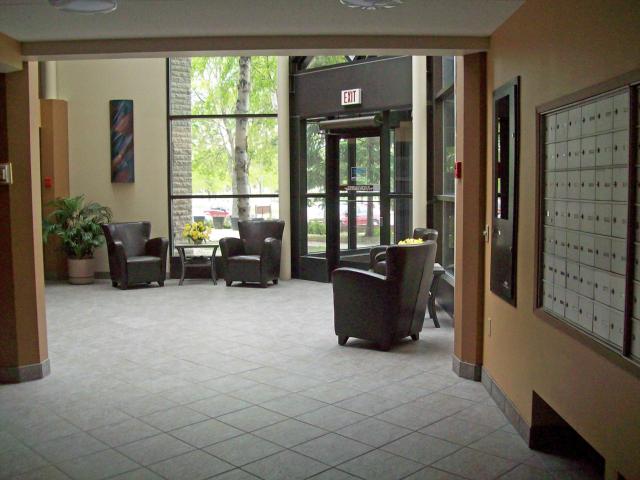 Photo 17: Photos: 885 Wilkes Avenue in WINNIPEG: River Heights / Tuxedo / Linden Woods Condominium for sale (South Winnipeg)  : MLS(r) # 1210491