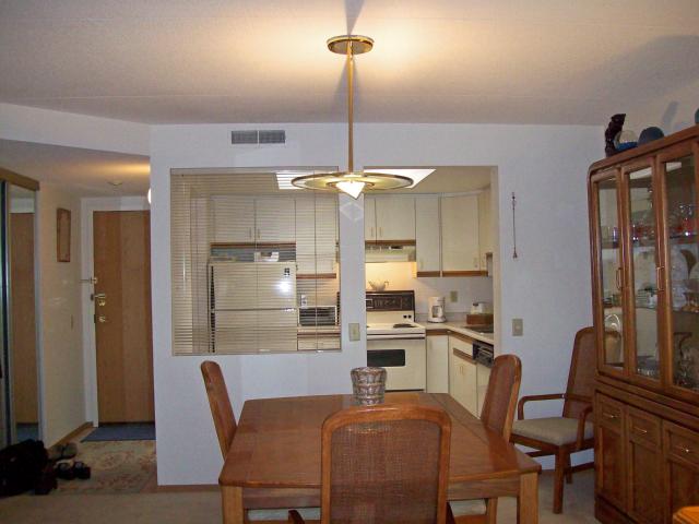 Photo 4: Photos: 885 Wilkes Avenue in WINNIPEG: River Heights / Tuxedo / Linden Woods Condominium for sale (South Winnipeg)  : MLS(r) # 1210491