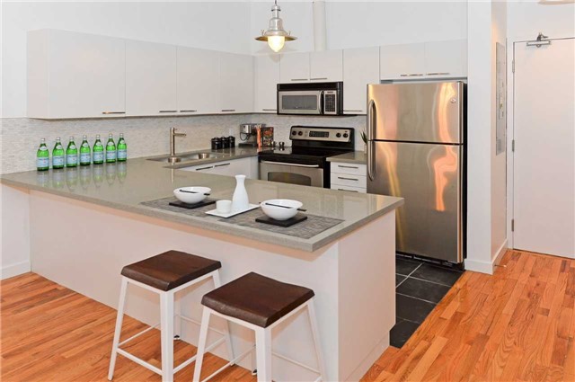 Main Photo: 80 Sherbourne St Unit #303 in Toronto: Moss Park Condo for sale (Toronto C08) : MLS(r) # C3377594