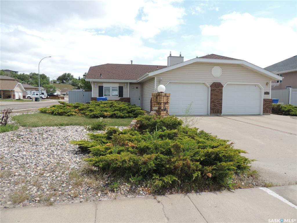 FEATURED LISTING: 703 Park Drive Estevan